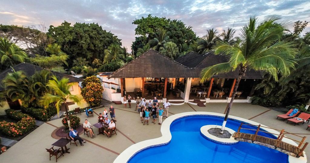 Hotel Iguanazul Playa Junquillal Exterior photo